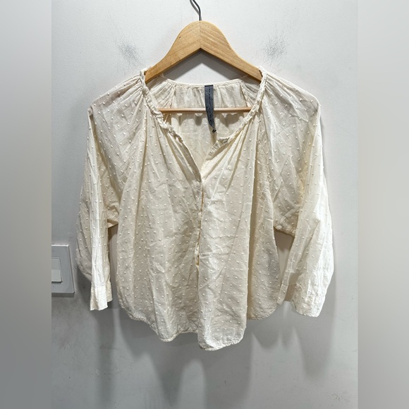 Raquel allegra cream  button down top - Picture 2 of 4
